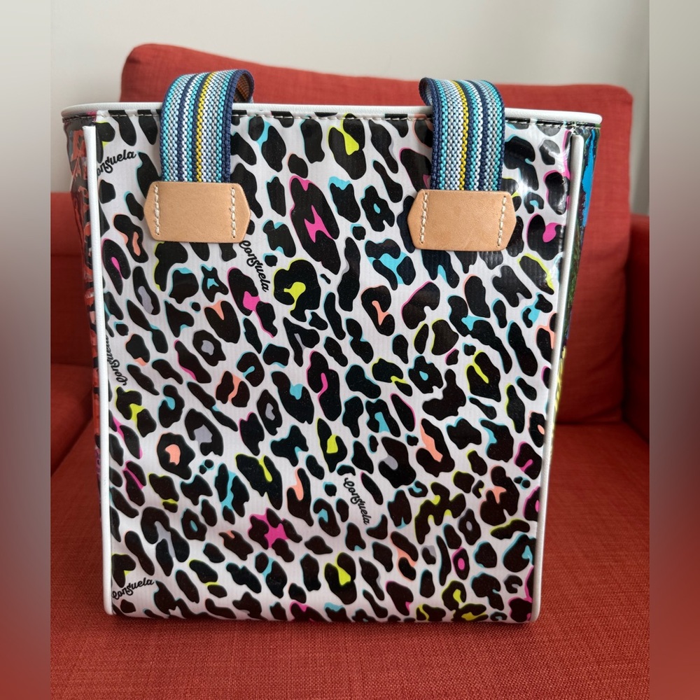 Consuela Coco Chica tote used only a few times. Hard to find pattern - Picture 2 of 9